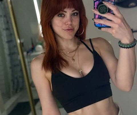 Molly Stewart Biography: Husband, Ethnicity, Movies, Net Worth, Awards, Height, Age, Instagram