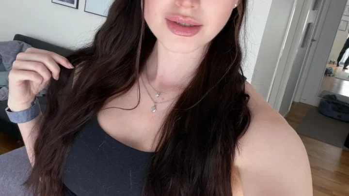 Adeline Frost Biography: Age, Height, Net Worth, Cosplay, TikTok, Gaming, Partner
