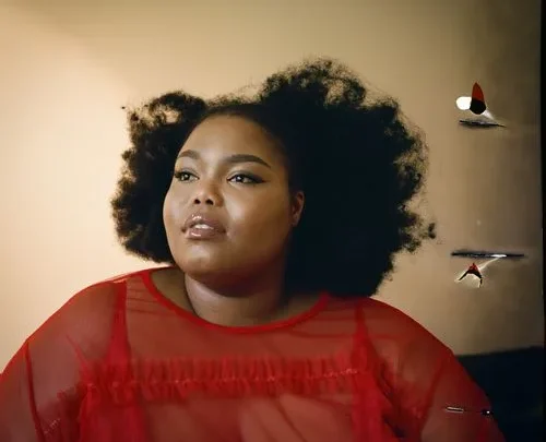 Enam Asiama Biography: Age, Net Worth, Height, Parents, Boyfriend, Instagram, Body Positivity, Campaigns