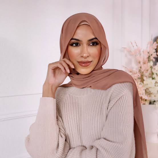 SimplyJaserah Biography: Age, Husband, Net Worth, Height, Parents, Fashion, Career, TikTok, Instagram
