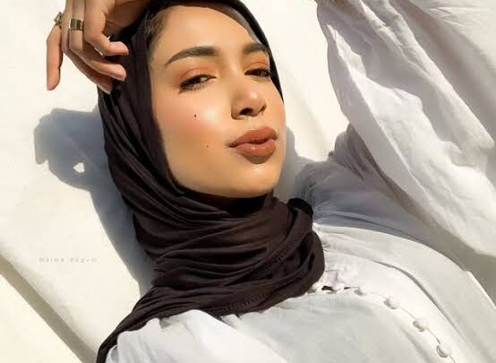 Naima Begum Biography: Age, Net Worth, Height, Parents, Career, Fashion, Instagram, Spouse