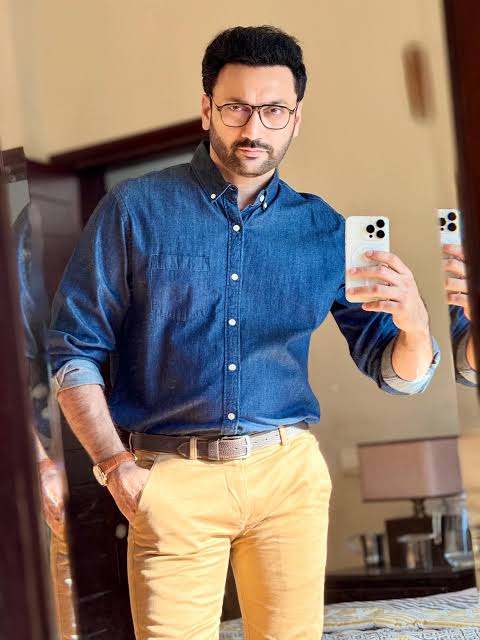 Faiq Khan Biography: Age, Wife, Net Worth, Height, Parents, Career, Dramas, Instagram