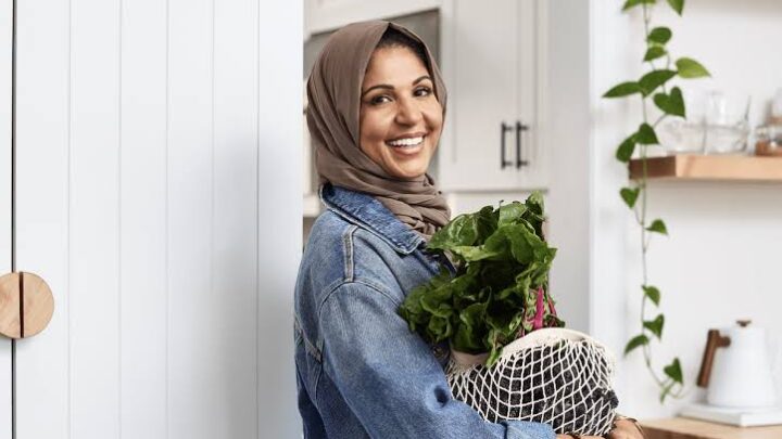 Zehra Allibhai Biography: Age, Husband, Net Worth, Height, Parents, Kids, Fitness, Career, Cookbook