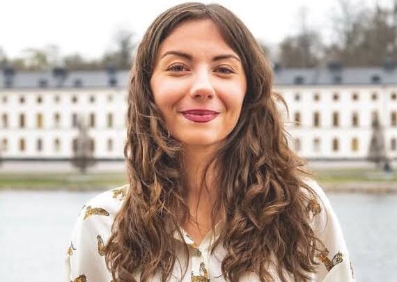 Eleonora Svanberg Biography: Age, Net Worth, Height, Parents, Fiancé, Oxford, Physics, Books