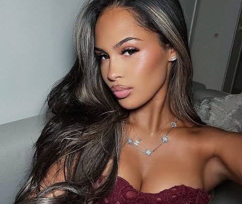 Emma Hallberg Biography: Instagram, Net Worth, Awards, Ethnicity, Parents, Age, Height, Boyfriend, Religion
