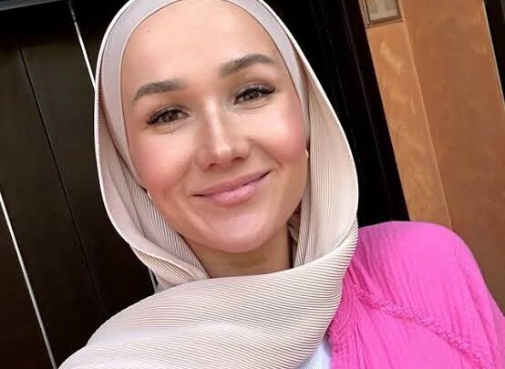 Eileen Lahi Biography: Age, Husband, Kids, Net Worth, Height, Parents, Instagram, Awards