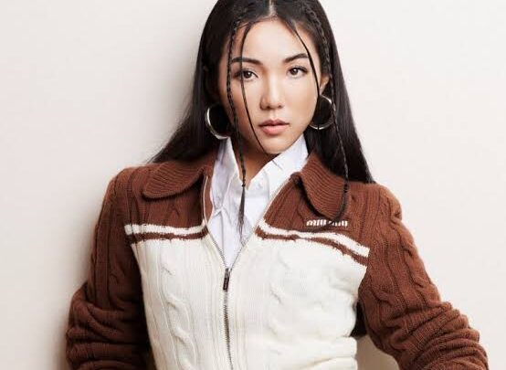 Yoyo Cao Biography: Net Worth, Parents, Religion, Height, Son, Ethnicity, Net Worth, Instagram, Husband