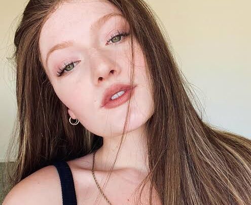 Elyssa Joy Klaasen Biography: Husband, Net Worth, Songs, Height, Age, Parents, Ethnicity, Religion, Children
