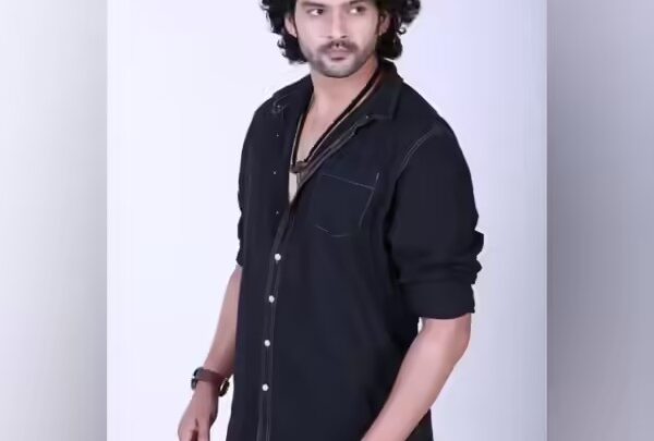 Aditya Redij Biography: Wife, Son, Net Worth, Parents, Height, Twitter, Movies & TV Shows, Education