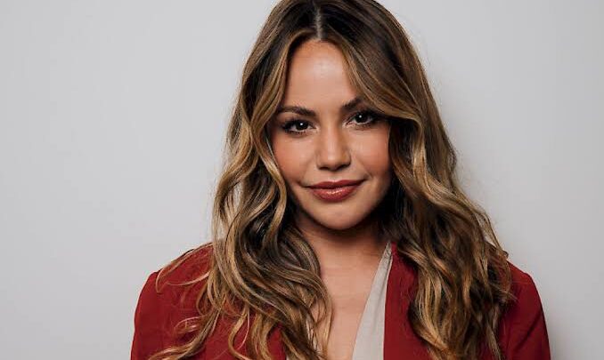 Christina Hänni Biography: Age, Husband, Kids, Net Worth, Height, Parents, Instagram, Let’s Dance