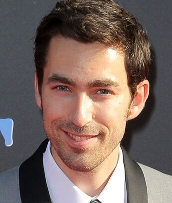 Zach Lipovsky Biography: Facebook, Age, Height, Awards, Net Worth, Movies, Wife, Parents, Ethnicity
