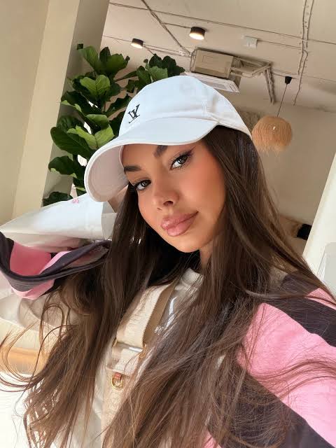 Bibiana Pospiechova Biography: Age, Parents, Net Worth, Height, Career, Instagram, Boyfriend