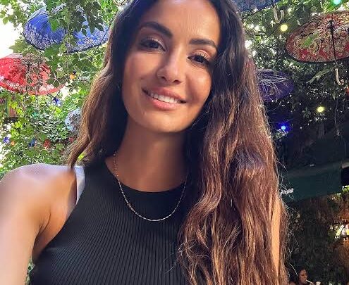 Farah Bitar Biography: Age, Parents, Net Worth, Height, Movies & TV Shows, Husband