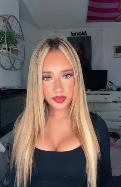 Mena Delamatyr Biography: Ethnicity, Parents, Net Worth, TikTok, Age, Height, Boyfriend, Religion