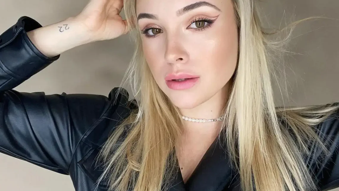 Martina Horňáková Biography: Age, Ex-Partner, Net Worth, Height, Parents, YouTube, Career, Blog