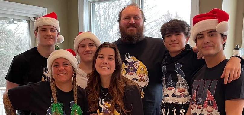 The Haueter Family Biography: Parents, Religion, Instagram, Siblings, Ethnicity, Age, Net Worth, YouTube