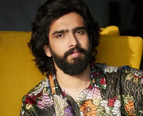 Amaal Mallik Biography: Height, Age, Girlfriend, Net Worth, Siblings, Parents, Songs & Albums, Instagram