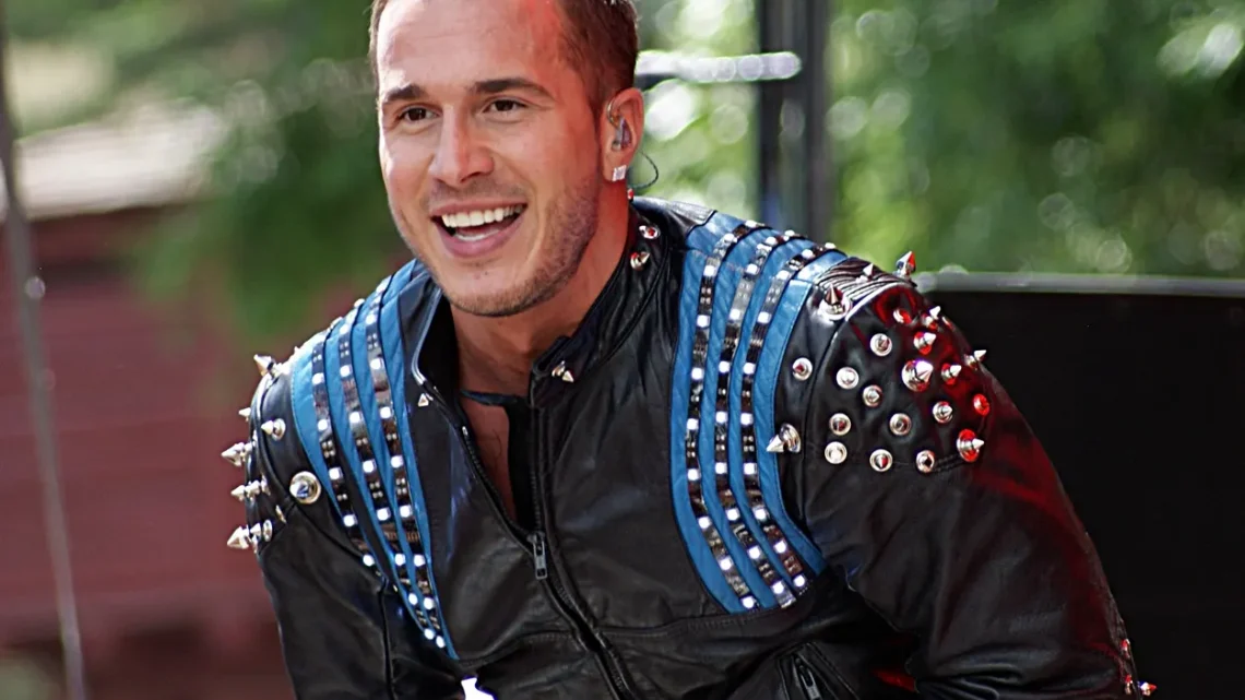 Shawn Desman Biography: Ethnicity, Songs, Age, Height, Wife, Movies, Awards, Religion, Children, Net Worth