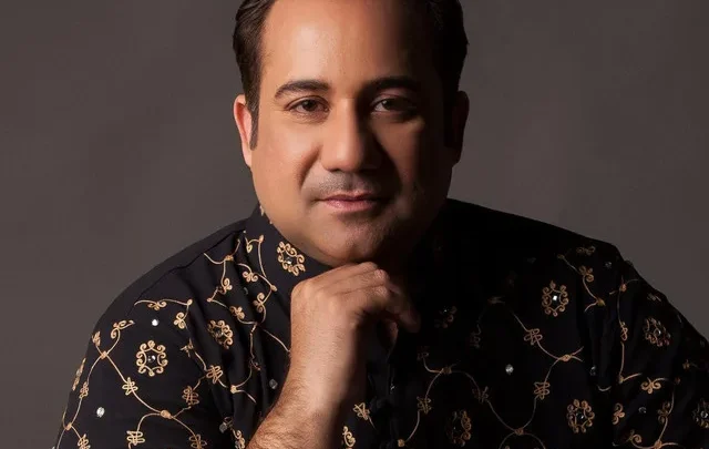 Rahat Fateh Ali Khan Biography: Age, Wife, Net Worth, Children, Siblings, Parents, Height, Songs, Facebook