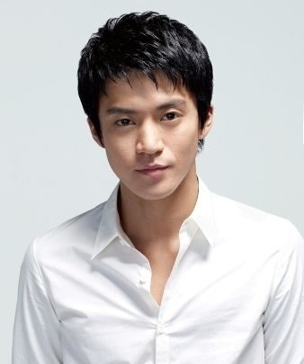 Shun Oguri Biography: Wife, Ethnicity, Awards, Instagram, Books, Height, Age, Movies, Religion