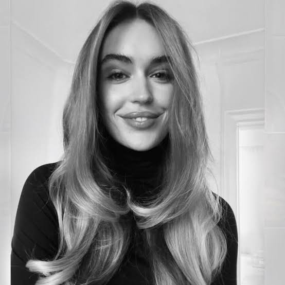 Simone Wulff Biography: Ethnicity, Parents, YouTube, Religion, Height, Age, Net Worth, Boyfriend