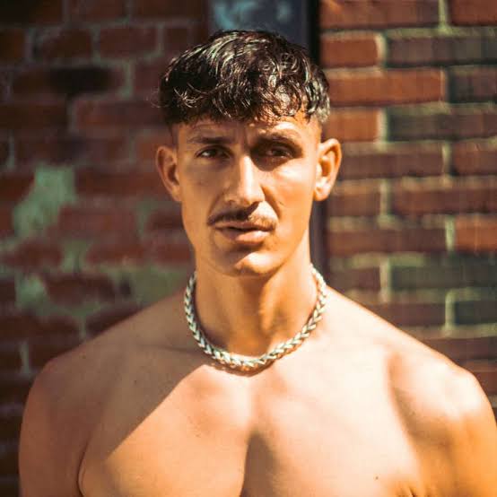 Tobias Rahim Biography: Wife, Religion, Net Worth, Age, Height, Ethnicity, Parents, Songs
