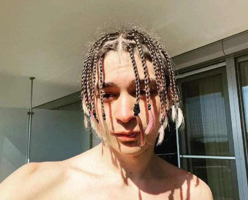 Leondre Devries Biography: Age, Parents, Net Worth, Height, Siblings, Songs & Career