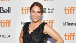 Amy Jo Johnson