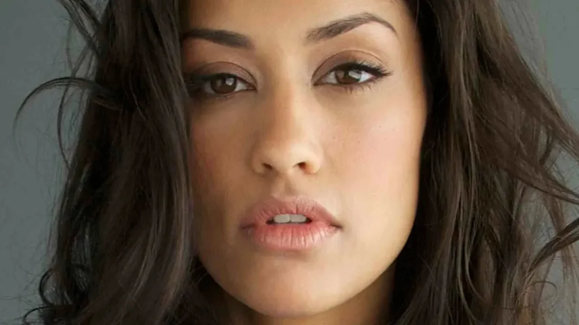 Janina Gavankar Biography: Age, Parents, Net Worth, Height, Siblings, Movies & TV Shows, Husband