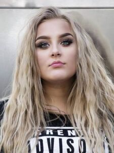 Tova Helgesson