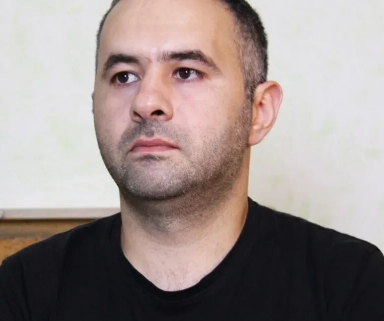 Ulvi Hasanli Biography: Wife, Age, Ethnicity, Politics, Awards, Height, Religion, TV Shows, Parents