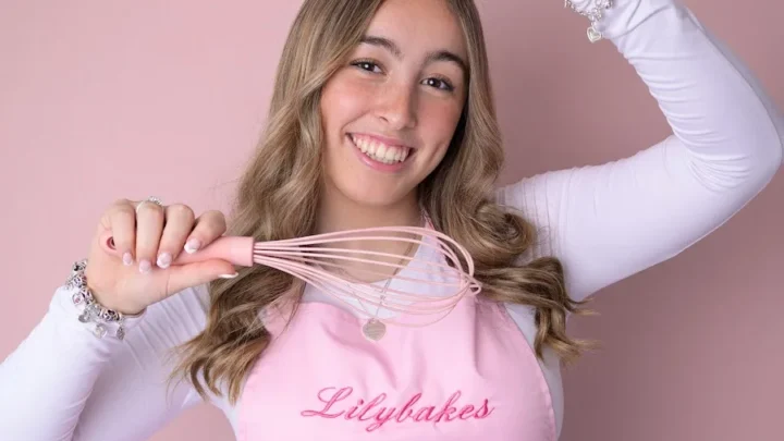 LilyBakes Biography: Age, Partner, Parents, Net Worth, Height, Siblings, YouTube, Career, Instagram