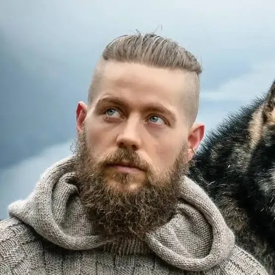 Espen Hatleskog Biography: YouTube, Age, Wife, Parents, Height, Net Worth Modelling Career, Instagram