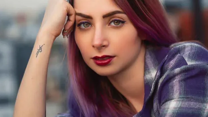 Yoseline Hoffman Biography: Parents, Awards, Movies, Height, Ethnicity, Age, YouTube, Husband