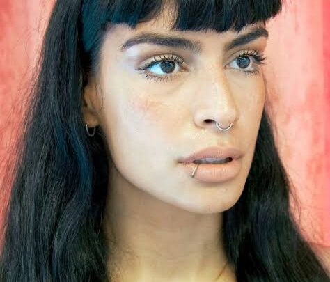 Sevdaliza Biography: Songs, Height, Ethnicity, Parents, Age, Religion, Net Worth, Awards, Instagram