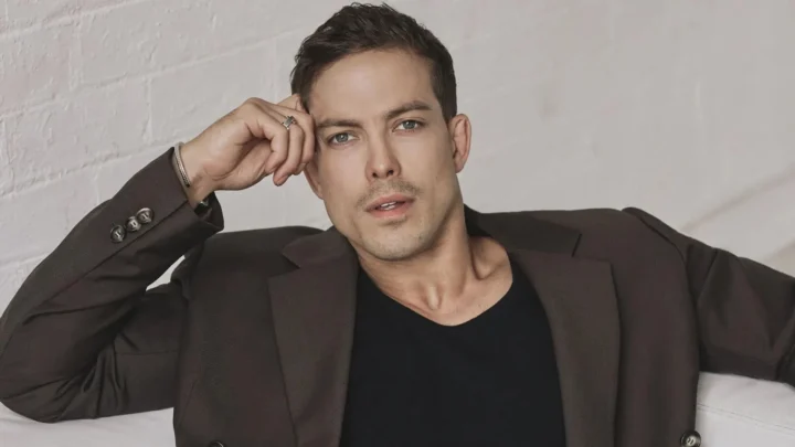 Blake Richardson Biography: Age, Partner, Parents, Net Worth, Height, Siblings, Songs & Career