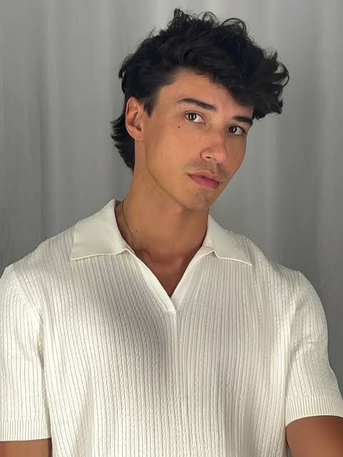 Aze Alter Biography: Age, Parents, Net Worth, Height, YouTube, Career, Movies, Spouse