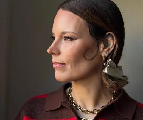 J.Roots Biography: Ethnicity, Parents, Instagram, Net Worth, Age, Religion, Husband, Songs, Real Name