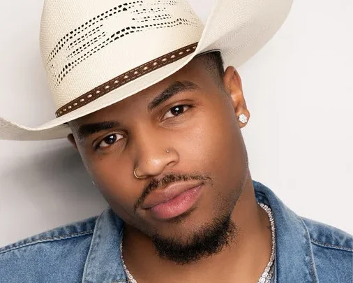 Zay Wilson Biography: Age, Girlfriend, Height, Net Worth, Parents, TV Shows, Songs, Instagram