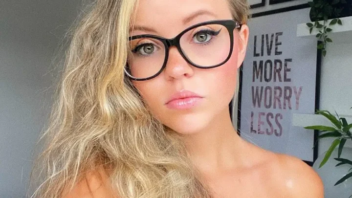 Amie Johnson Biography: Age, Net Worth, YouTube, Height, Boyfriend, Siblings, Career