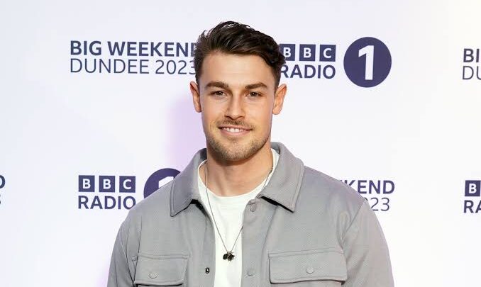 Andrew Le Page Biography: Age, Net Worth, Love Island, Height, Girlfriend, Siblings, Career