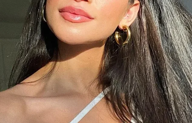Victoria Fuller Biography: Age, Net Worth, The Bachelor, Height, Boyfriends, Career, TV Shows, Instagram