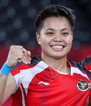 Apriyani Rahayu Biography: Net Worth, Age, BWF Tour, Siblings, Parents, Facebook, Height, Olympics, Nationality