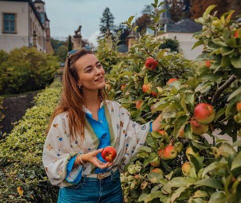 Pauline Grossen Biography: Instagram, Age, Boyfriend, Parents, Net Worth, Height, Movies, Nationality