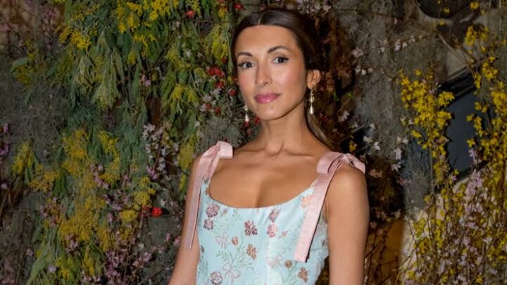 India de Beaufort Biography: Brother, Religion, Partner, Net Worth, Awards, Movies, Age, Height, Songs, Ethnicity