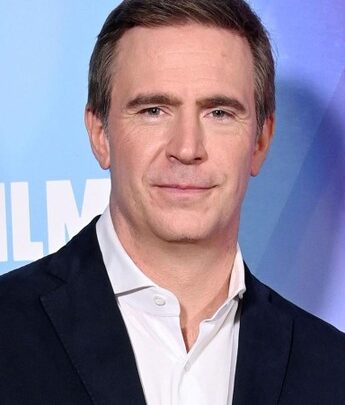 Jack Davenport Biography: Wife, Awards, Ethnicity, Net Worth, Movies, Age, Religion, Children