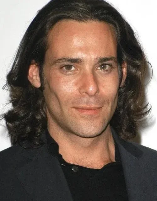 James Callis Biography: Awards, Parents, Religion, Height, Movies, Wife, Net Worth, Age, Children
