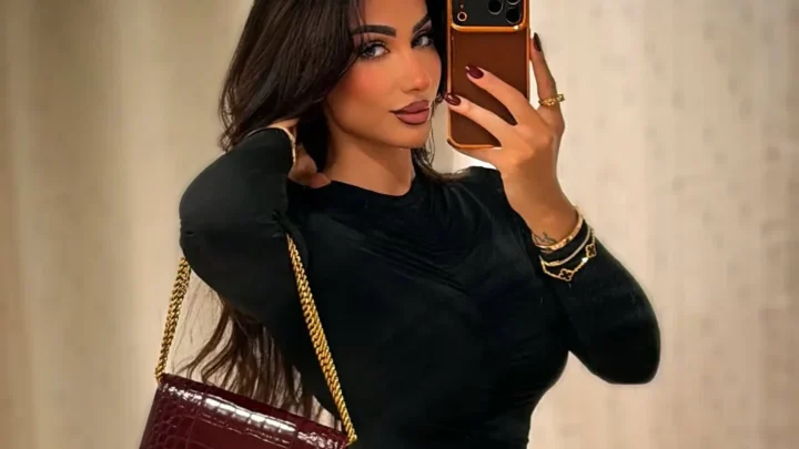 Bayan Biography: Age, Height, Net Worth, Parents, TikTok, Fitness, Career, Partner, Instagram