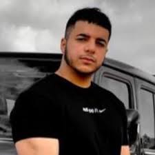 Glitch King Biography: Age, Height, Net Worth, Parents, YouTube, Gaming, Career