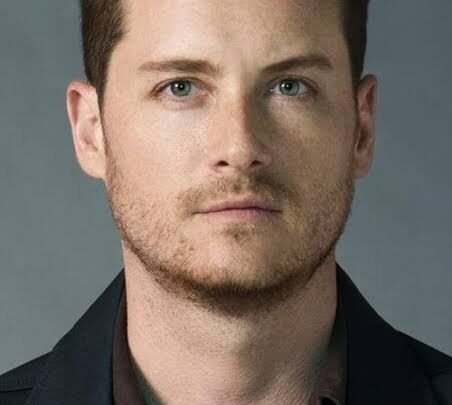 Jesse Lee Soffer Biography: Girlfriend, Height, Parents, Movies, Ethnicity, TV Shows, Age, Awards, Net Worth, Religion